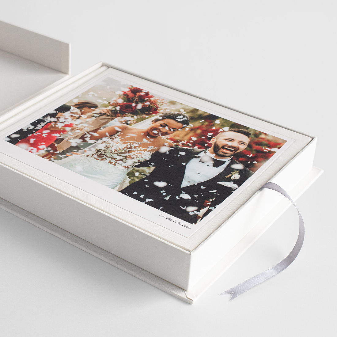 InMotion Albums - World's First Print Plus Digital Book